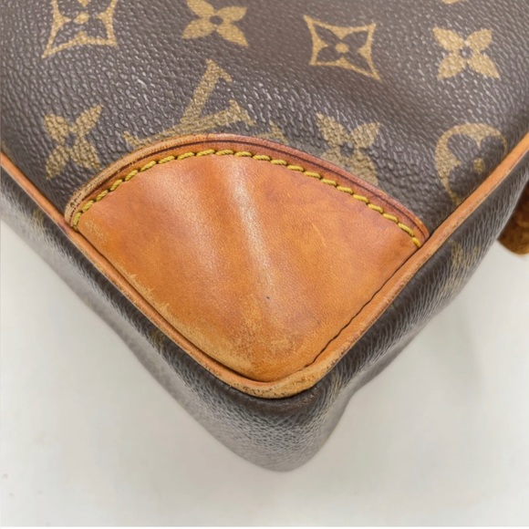 Louis Vuitton Monogram Porte Voyager Business Bag - Picture 12 of 16